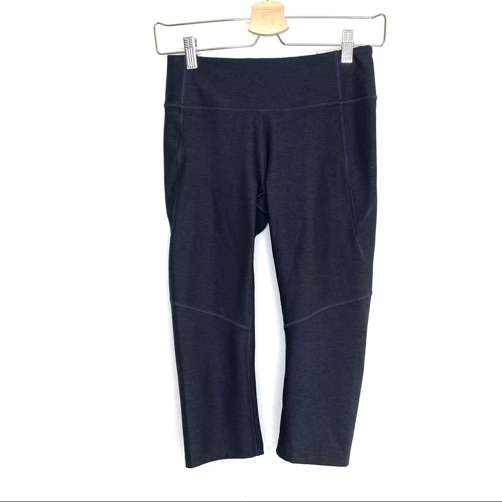 Outdoor Voices grey crop leggings